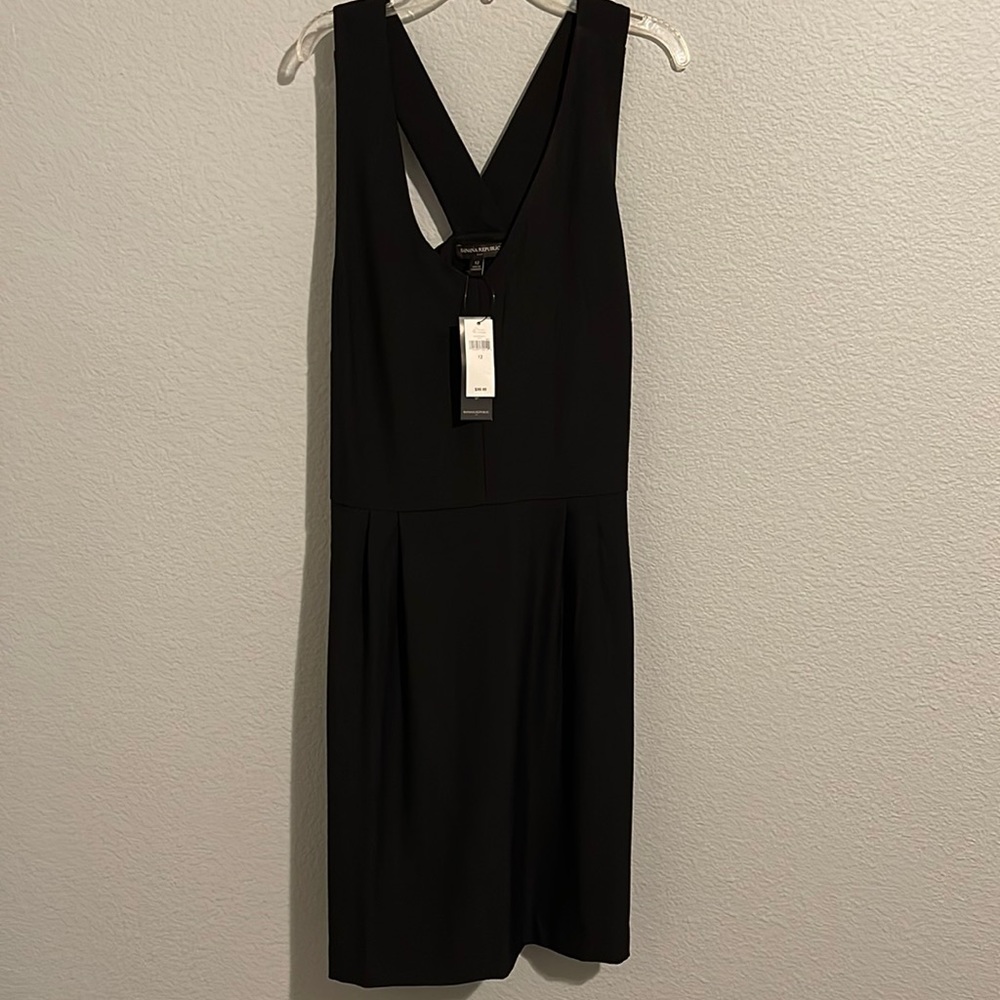 New black Banana Republic dress in a size 12